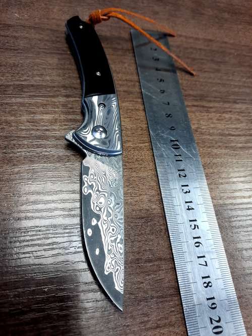 Damascus VG-10 Stainless Steel folding knife, RAZOR Sharp, Bolster Patterned, High Carbon SS