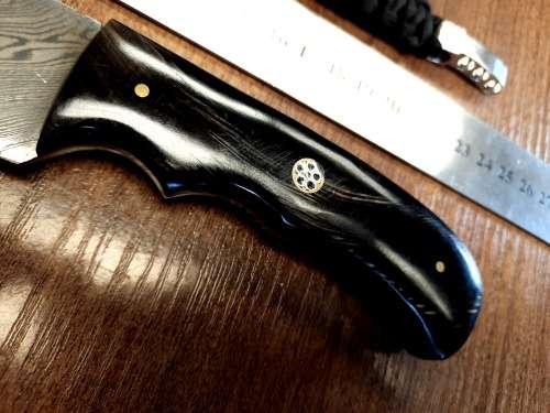 Handmade Damascus steel HUNTING  knife with BULL HORN handle scales. FREE Bracelet !!!!