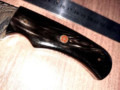 Handmade Damascus steel HUNTING  knife with BULL HORN handle scales. One handle scale repaired !!!!
