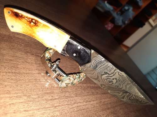 Handmade Damascus steel HUNTING  knife with Wood & Burnt Camel Bone handle scales. FREE BRACELET