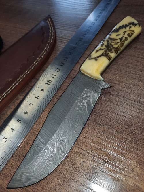 Handmade Damascus steel HUNTING  knife with Camel Bone handle scales Wolf engraved, FREE BRACELET