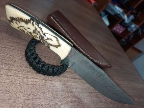 Handmade Damascus steel HUNTING  knife with Camel Bone handle scales Wolf engraved, FREE BRACELET