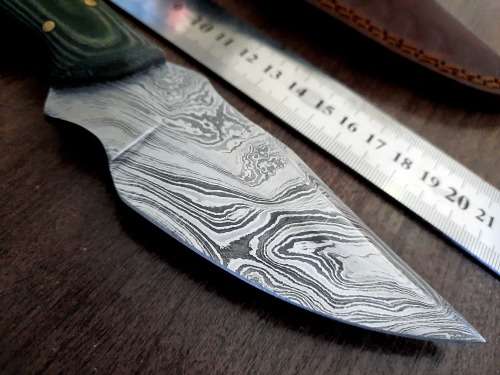 Handmade Damascus steel HUNTING  knife with MICARTA handle scales. FREE Leather Pouch.