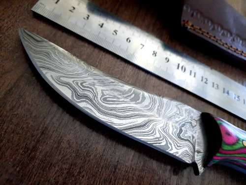 Handmade Damascus steel HUNTING Knife with Wooden handle scales, Leather sheath included in this auc