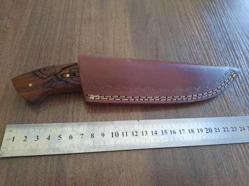 Handmade Damascus steel HUNTING Knife with Wooden handle scales, No leather included.