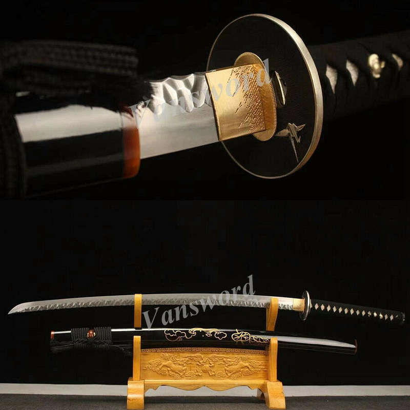 Handmade Damascus Folded Steel Clay Tempered, Japanese Samurai Katana with a nice Hamon.(LAST SWORD)