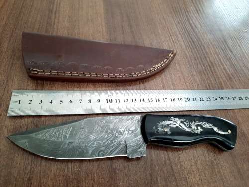 Handmade Damascus steel HUNTING Knife with Bull Horn handle scales with engraving . Free Leather S