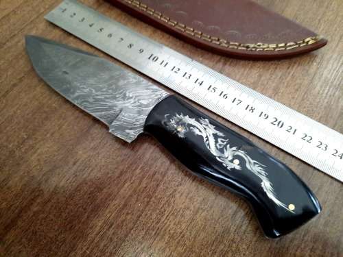 Handmade Damascus steel HUNTING Knife with Bull Horn handle scales with engraving . Free Leather S