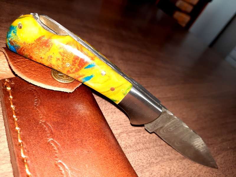 Handmade Damascus steel folding knife with Epoxy Resin handle scales. X-MAS SPECIAL PRICE !!!!