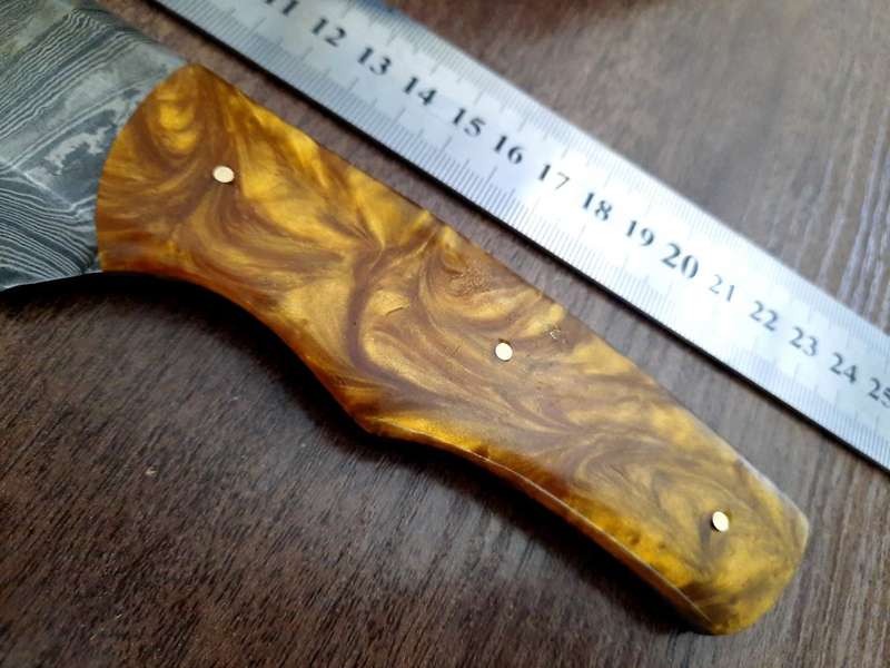 Handmade Damascus steel HUNTING Knife with Epoxy Resin handle scales, Perfect Gift for him.