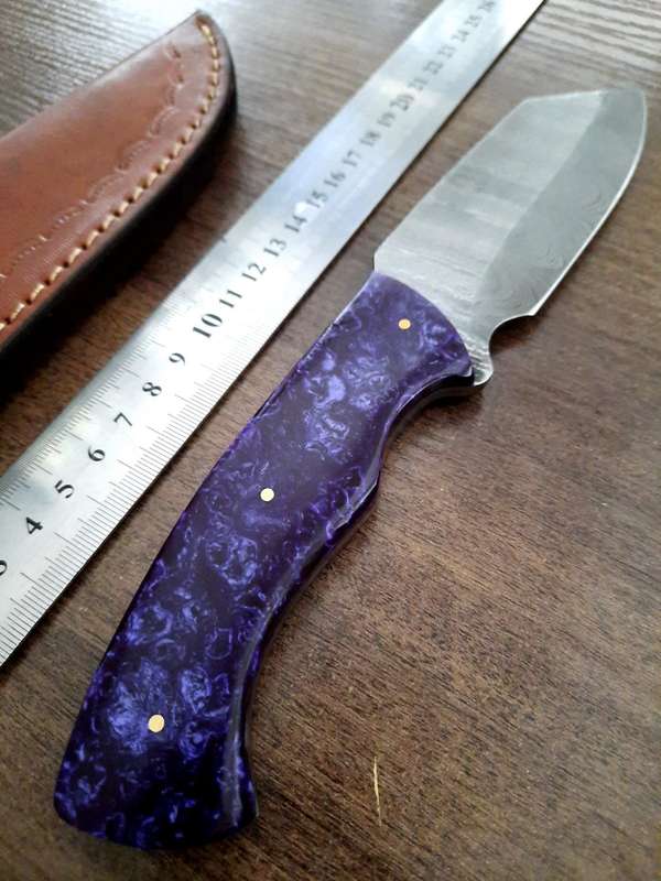 Handmade Damascus steel HUNTING Knife with Epoxy Resin handle scales, Perfect Gift for him.
