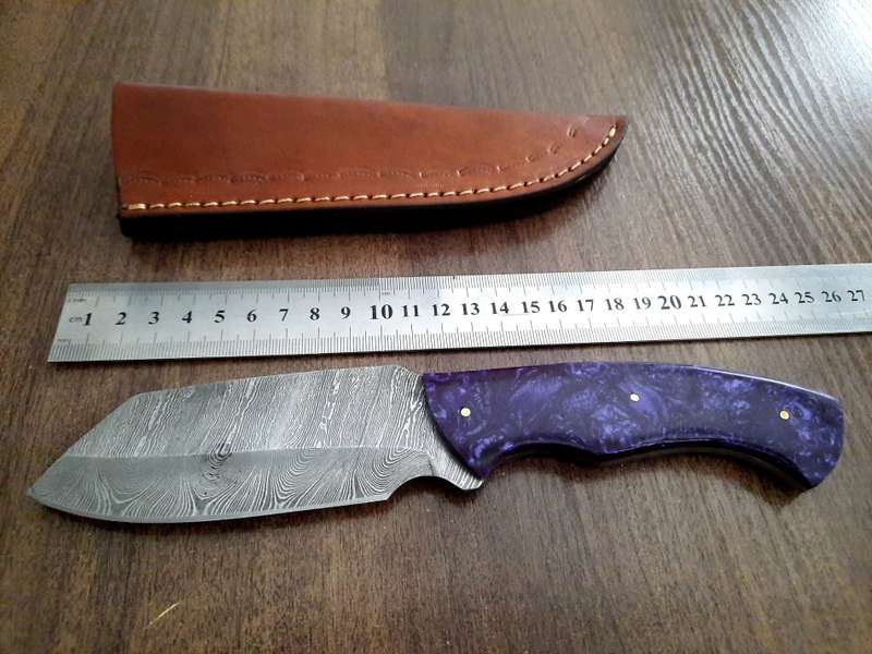 Handmade Damascus steel HUNTING Knife with Epoxy Resin handle scales, Perfect Gift for him.
