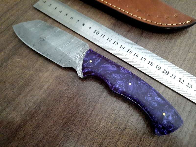 Handmade Damascus steel HUNTING Knife with Epoxy Resin handle scales, Perfect Gift for him.