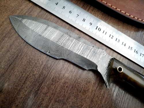 Handmade Damascus steel HUNTING Knife with Epoxy Resin handle scales, Crazy R1 start.