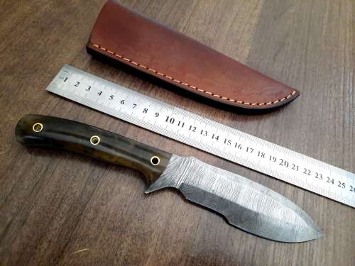 Handmade Damascus steel HUNTING Knife with Epoxy Resin handle scales, Crazy R1 start.