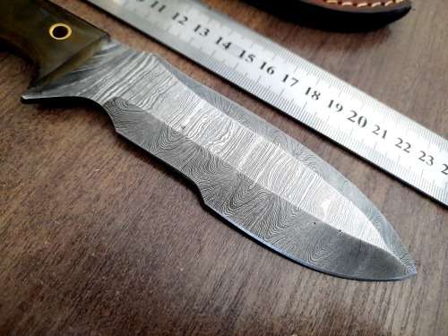 Handmade Damascus steel HUNTING Knife with Epoxy Resin handle scales, Crazy R1 start.