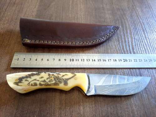 Handmade Damascus steel HUNTING Knife with Camel Bone handle scales, Crazy R1 start.