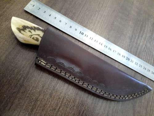 Handmade Damascus steel HUNTING Knife with Camel Bone handle scales, Crazy R1 start.