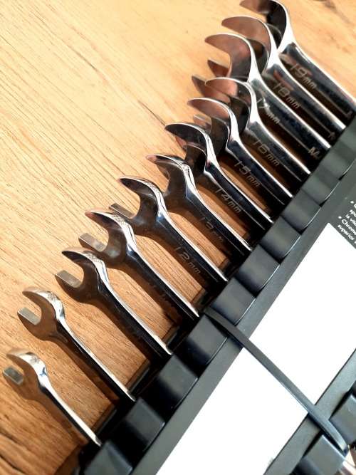 Mastercraft 12 Pc Ratcheting Spanner set, Lifetime Quality Tools, Sizes 8-19
