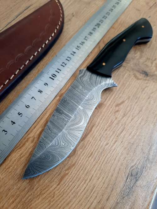 Handmade Damascus steel HUNTING Knife with Epoxy handle scales. The exact knife you will receive.