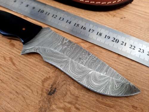 Handmade Damascus steel HUNTING Knife with Epoxy handle scales. The exact knife you will receive.