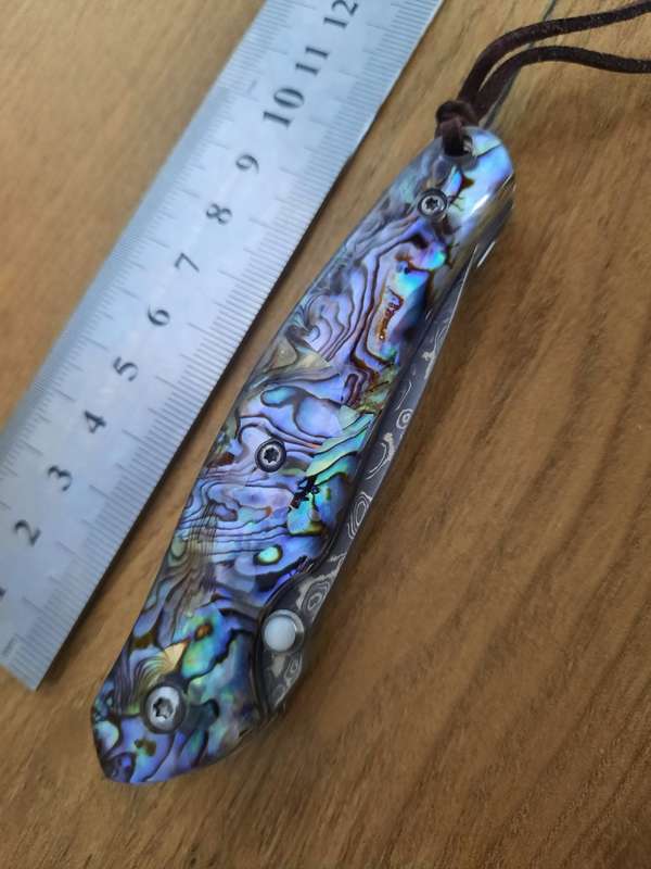 Damascus VG-10 Stainless Steel folding knife, Sharp, Abalone handle Scales.