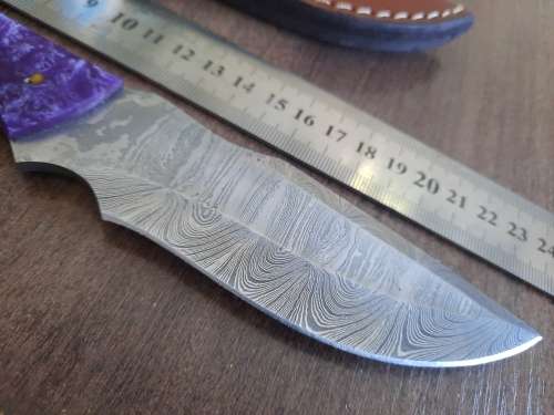 Handmade Damascus steel HUNTING  knife with Epoxy Resin handle scales. Crazy R1 start auction.