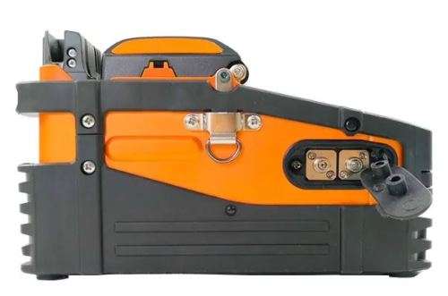 Fibre Optic fusion splicer Complete with Stripper, Cleaver, all you need to do the job.