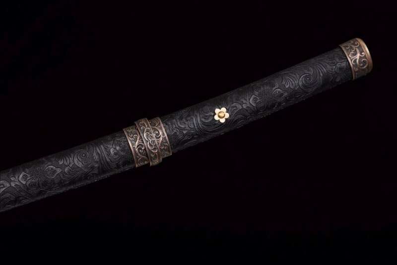 Handmade Damascus Folded Steel Clay Tempered, Japanese Samurai Katana. 3-4 Weeks after order.