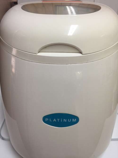 PLATINUM ICE MAKER