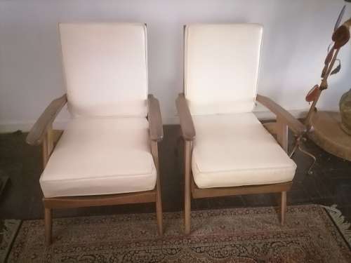 RETRO CHAIRS