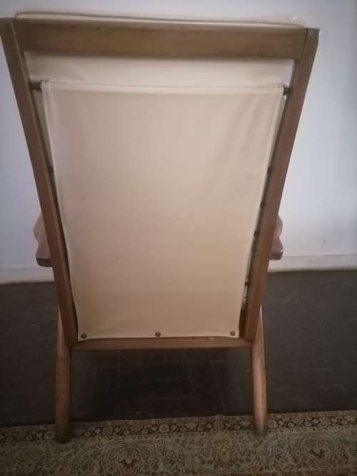 RETRO CHAIRS