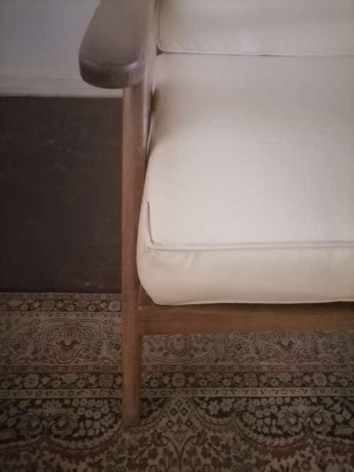 RETRO CHAIRS