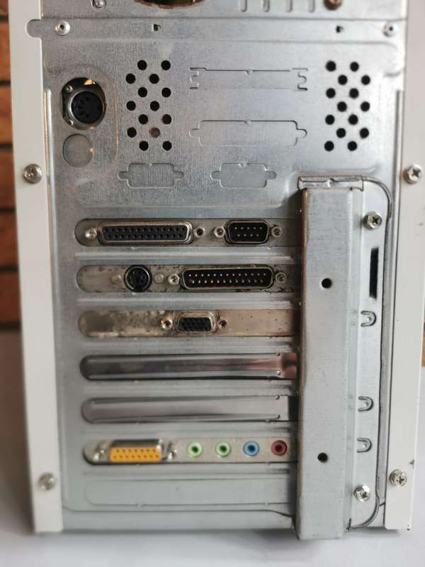 Pentium III 667 PC