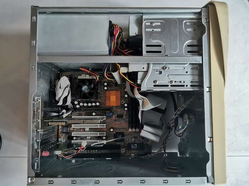 Pentium III 667 PC