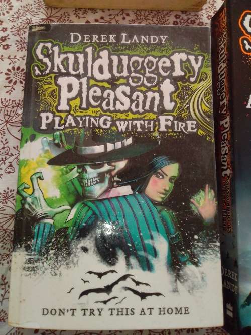 skulduggery pleasant - playing with fire
