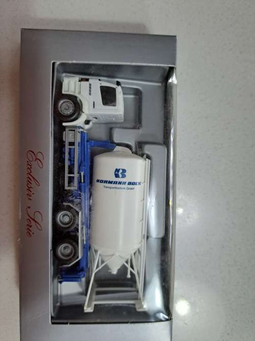 Ho ready mix container truck