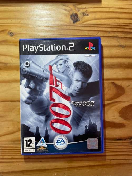 James Bond 007 Everything or Nothing (PS2)