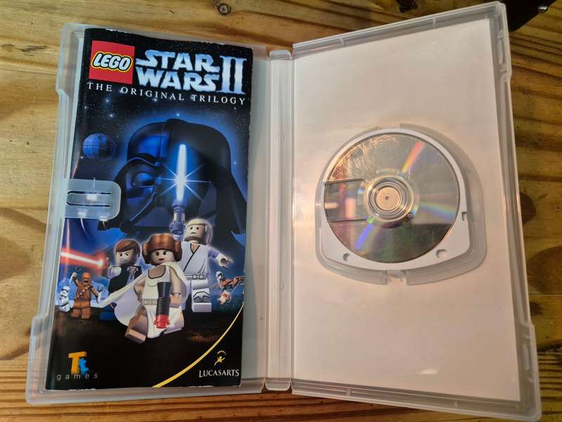 Lego Star Wars II: The Original Trilogy(PSP)