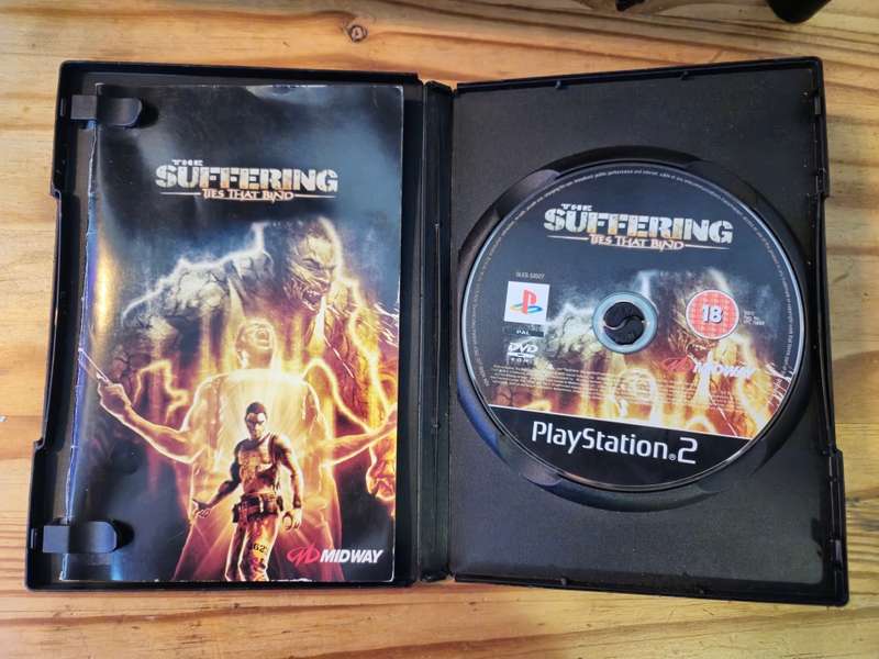 The Suffering Ties That Bind(PS2)