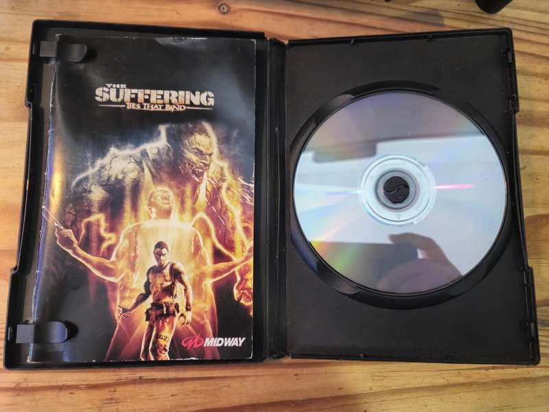 The Suffering Ties That Bind(PS2)