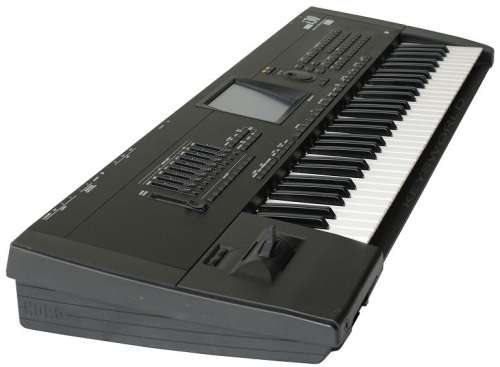 Korg i30 Workstation Keyboard in Mint Condition