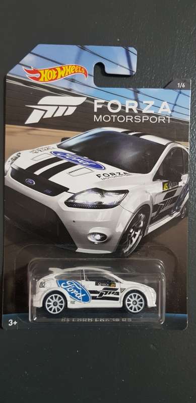 Hot wheels 09 ford focus rs