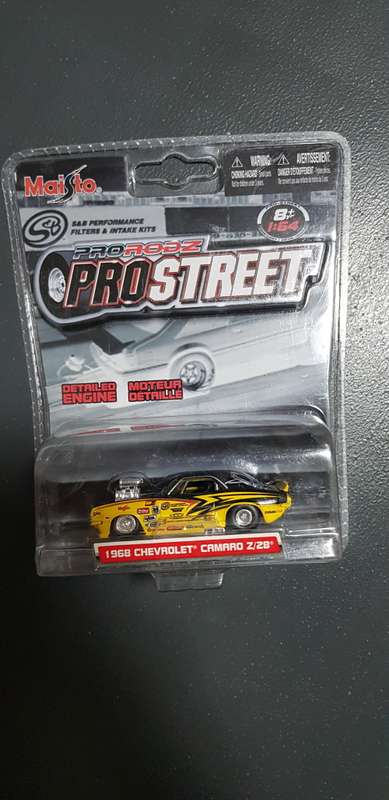 Maisto pro street 68 camaro z28