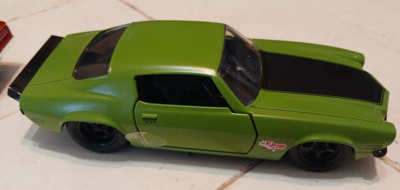 Jada fast and furious camaro