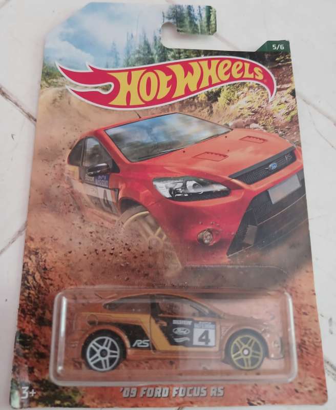 Hot wheels 09 ford focus rs