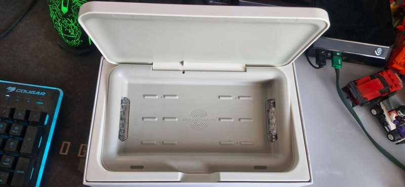 Samsung UV Sterilizer with wireless charging