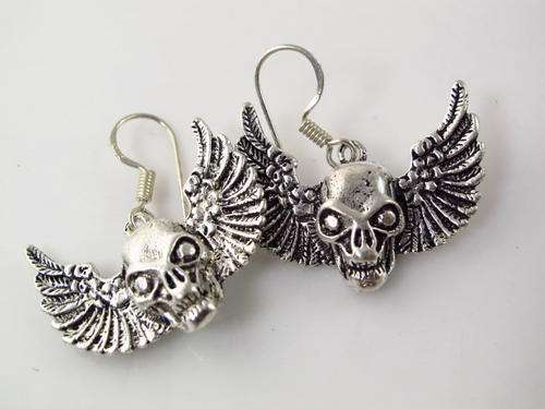 A UNIQUE 925 STAMPED EARINGS WITH SKULL ON WINGS PENDANT 43MMX40MM