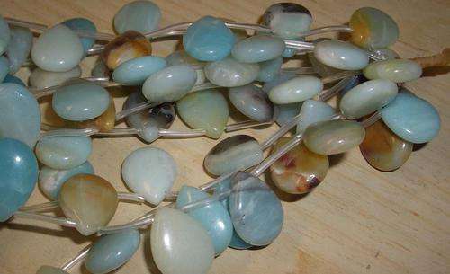AMMONITE TEAR DROP SIDEWAYS HOLE  14MM X 18MM   22PIECES  15INCH