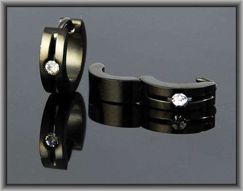 BLACK  STAINLESS STEEL HOOPED EARINGS WITH  CUBIC ZIRCONIA